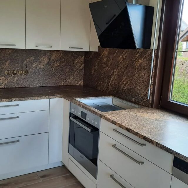 California Giallo Küchenplatte